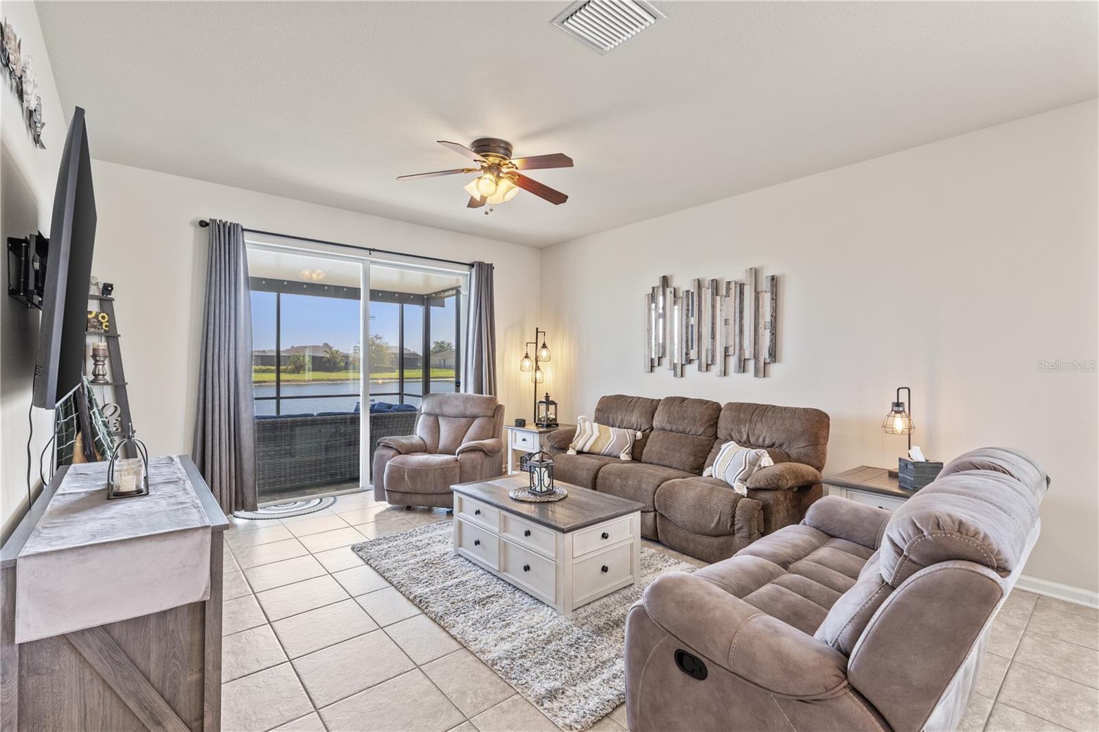 Image 17 of 42 For 9840 50th Street Circle E