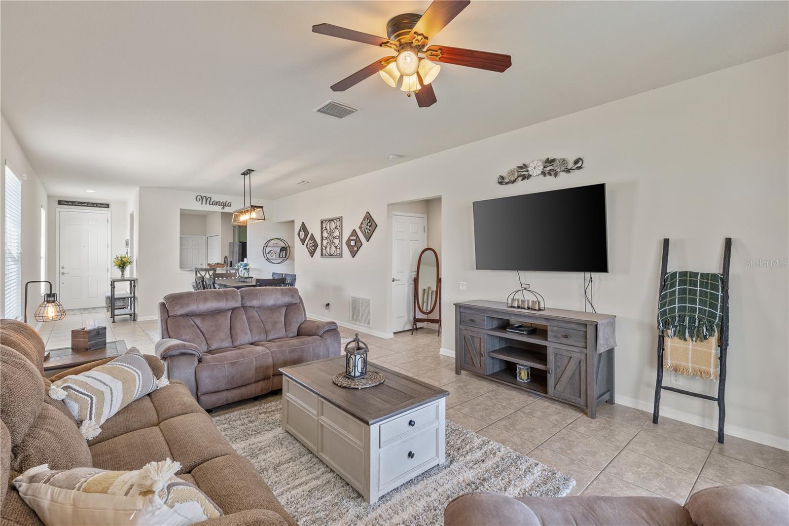 Image 18 of 42 For 9840 50th Street Circle E