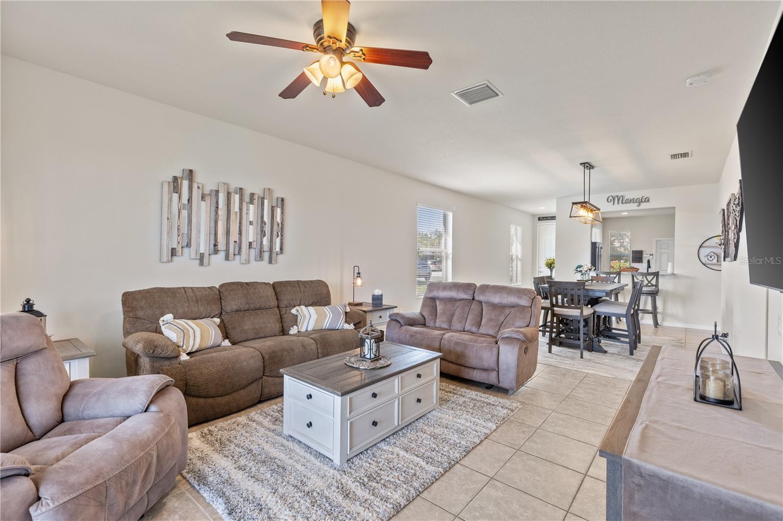 Image 19 of 42 For 9840 50th Street Circle E