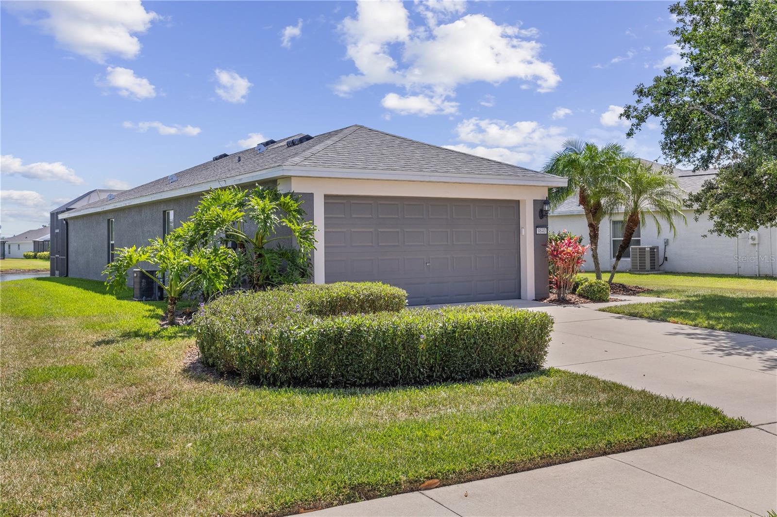 Image 4 of 42 For 9840 50th Street Circle E