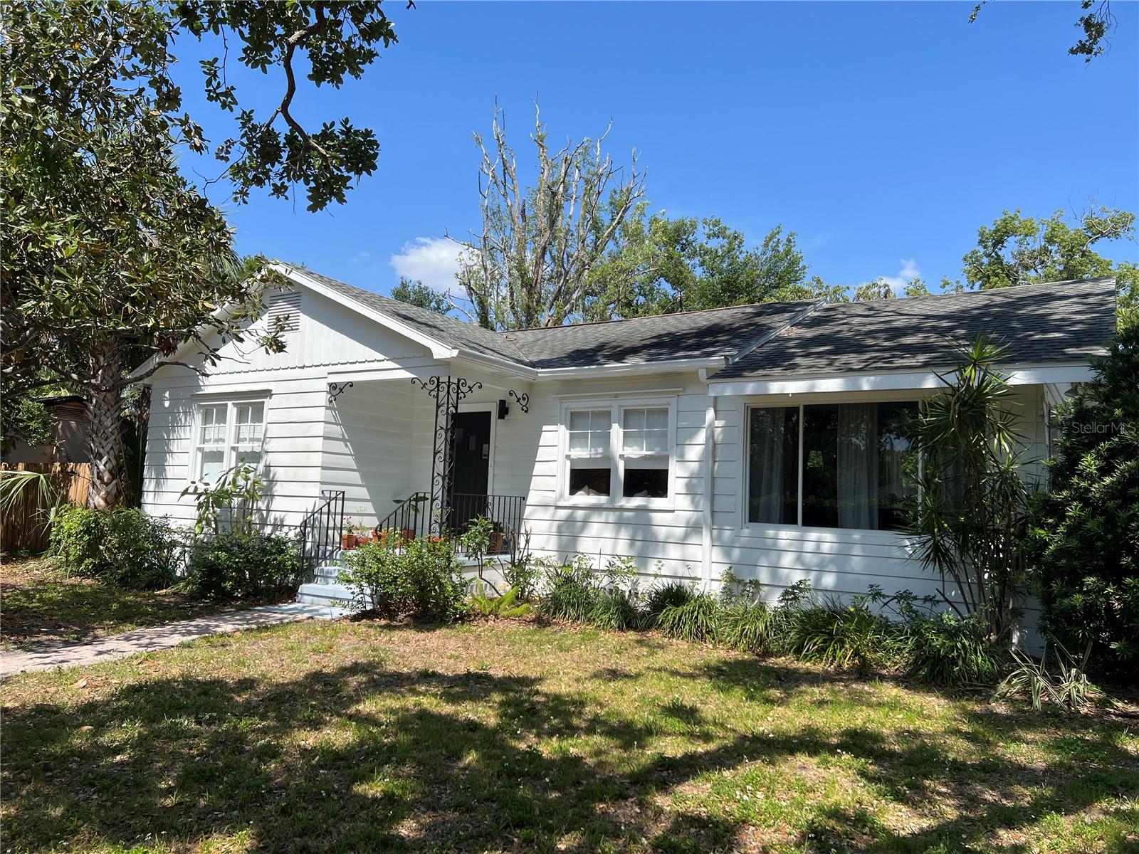 Details for 4704 Winchester Drive, SARASOTA, FL 34234