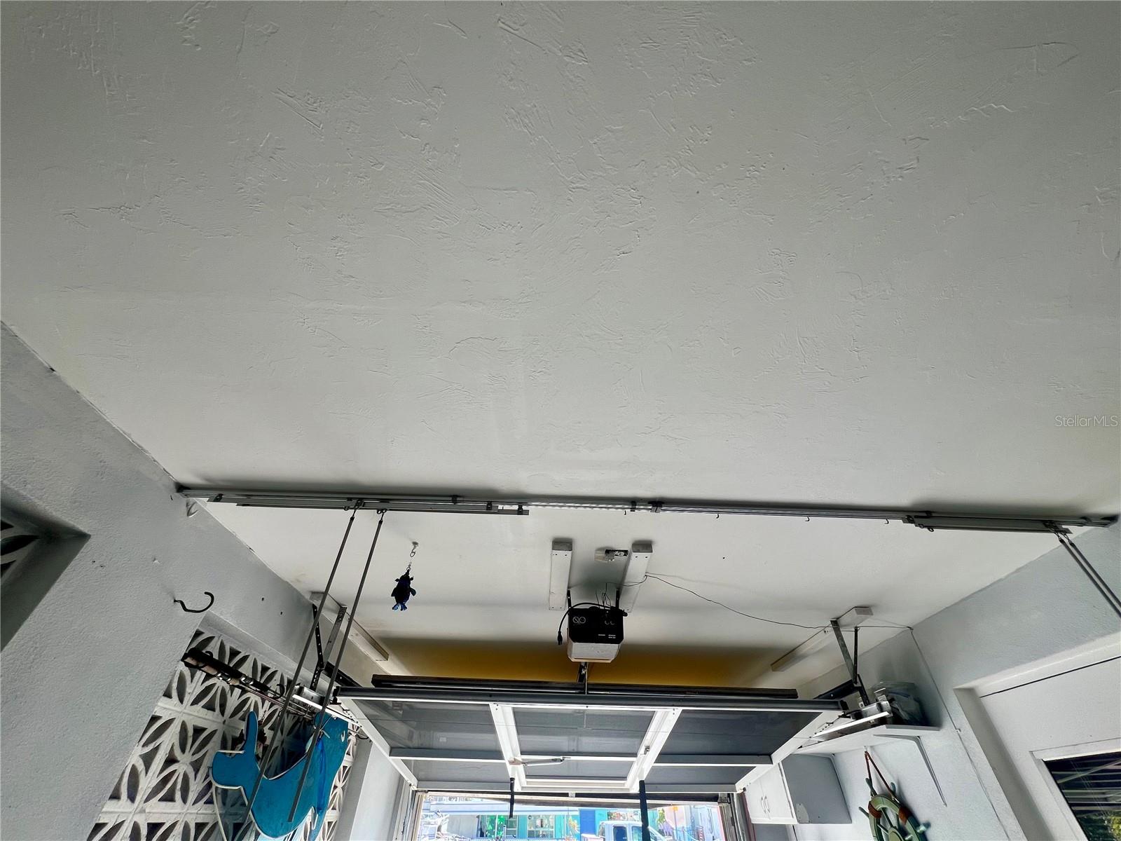 Image 35 of 43 For 11476 May Street