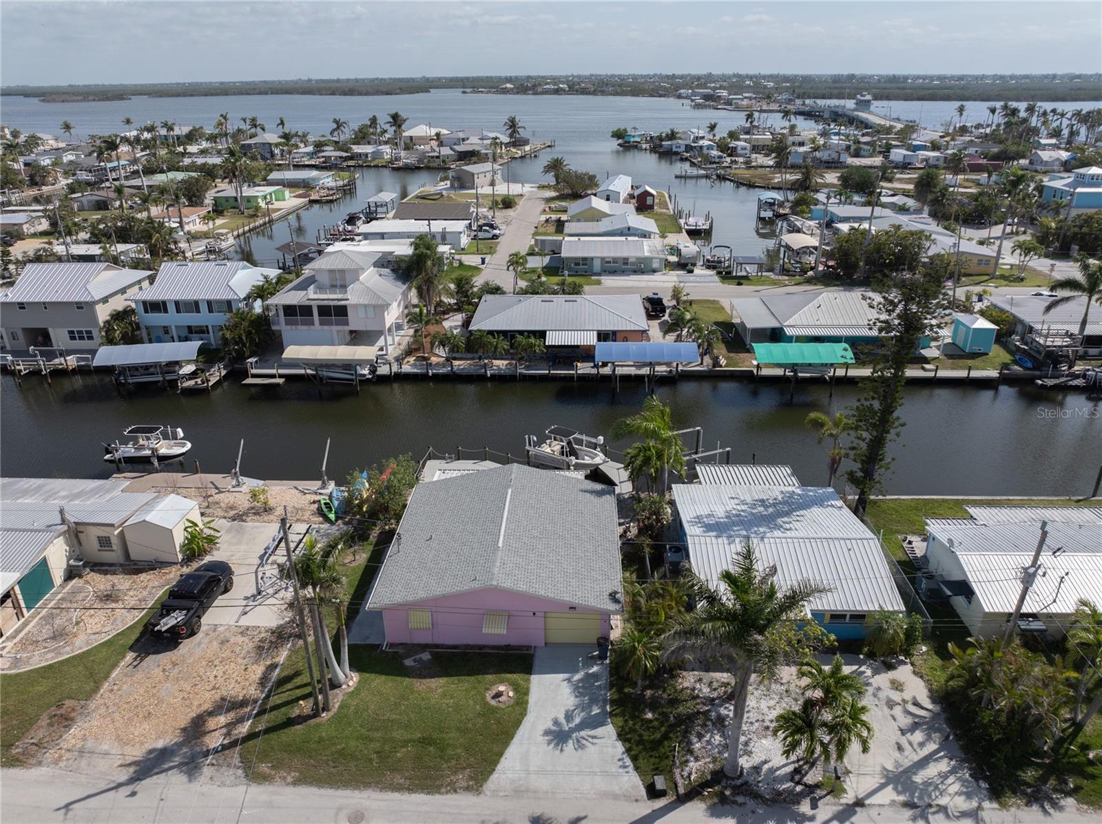 Image 4 of 43 For 11476 May Street