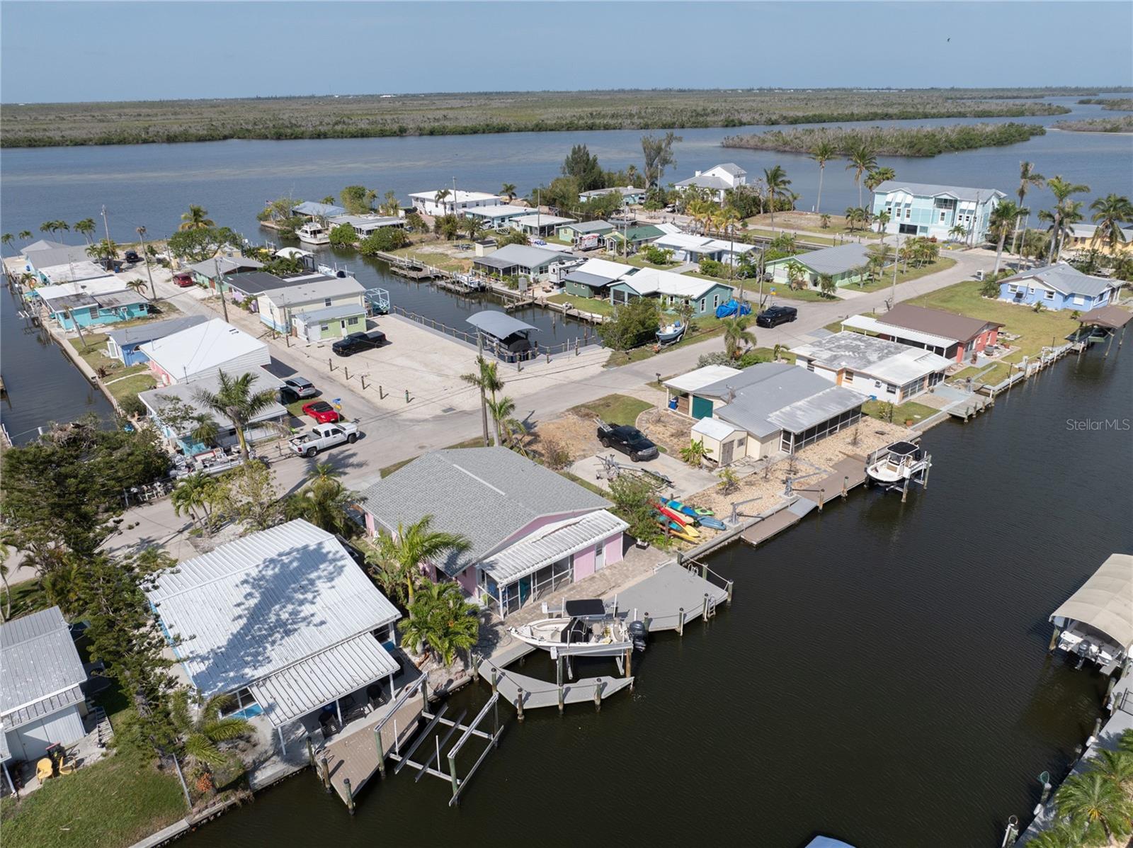 Image 6 of 43 For 11476 May Street