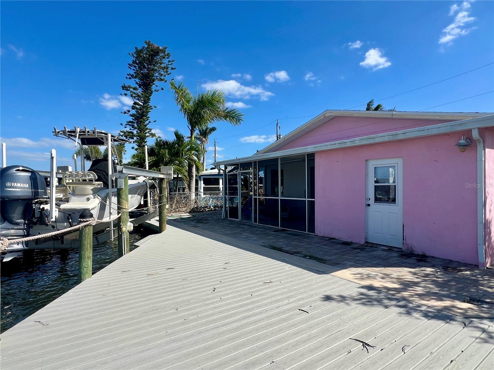 Image 7 of 43 For 11476 May Street