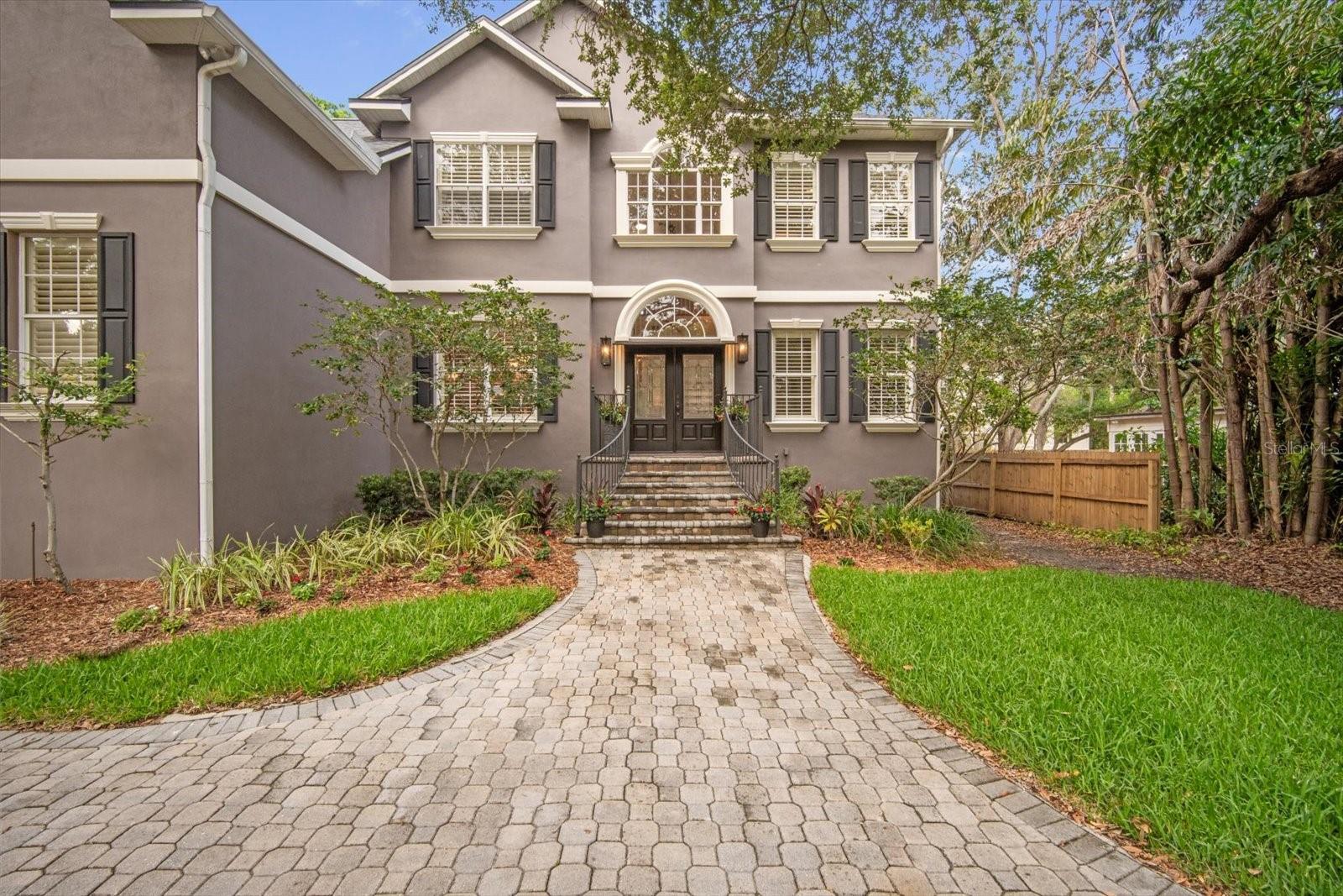 Image 10 of 55 For 5716 Bayshore Boulevard