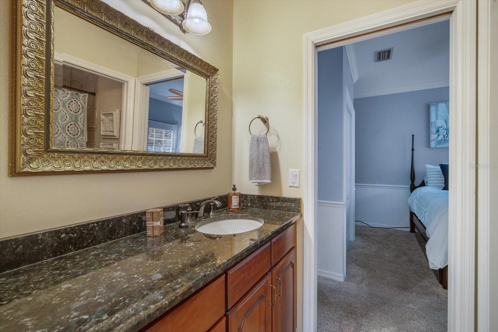 Image 37 of 55 For 5716 Bayshore Boulevard