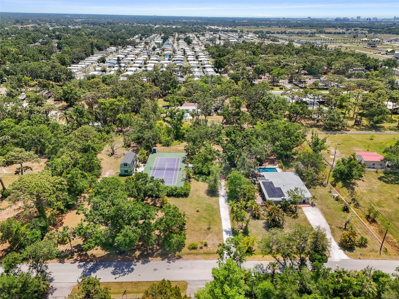 Image 47 of 55 For 2910 49th Street