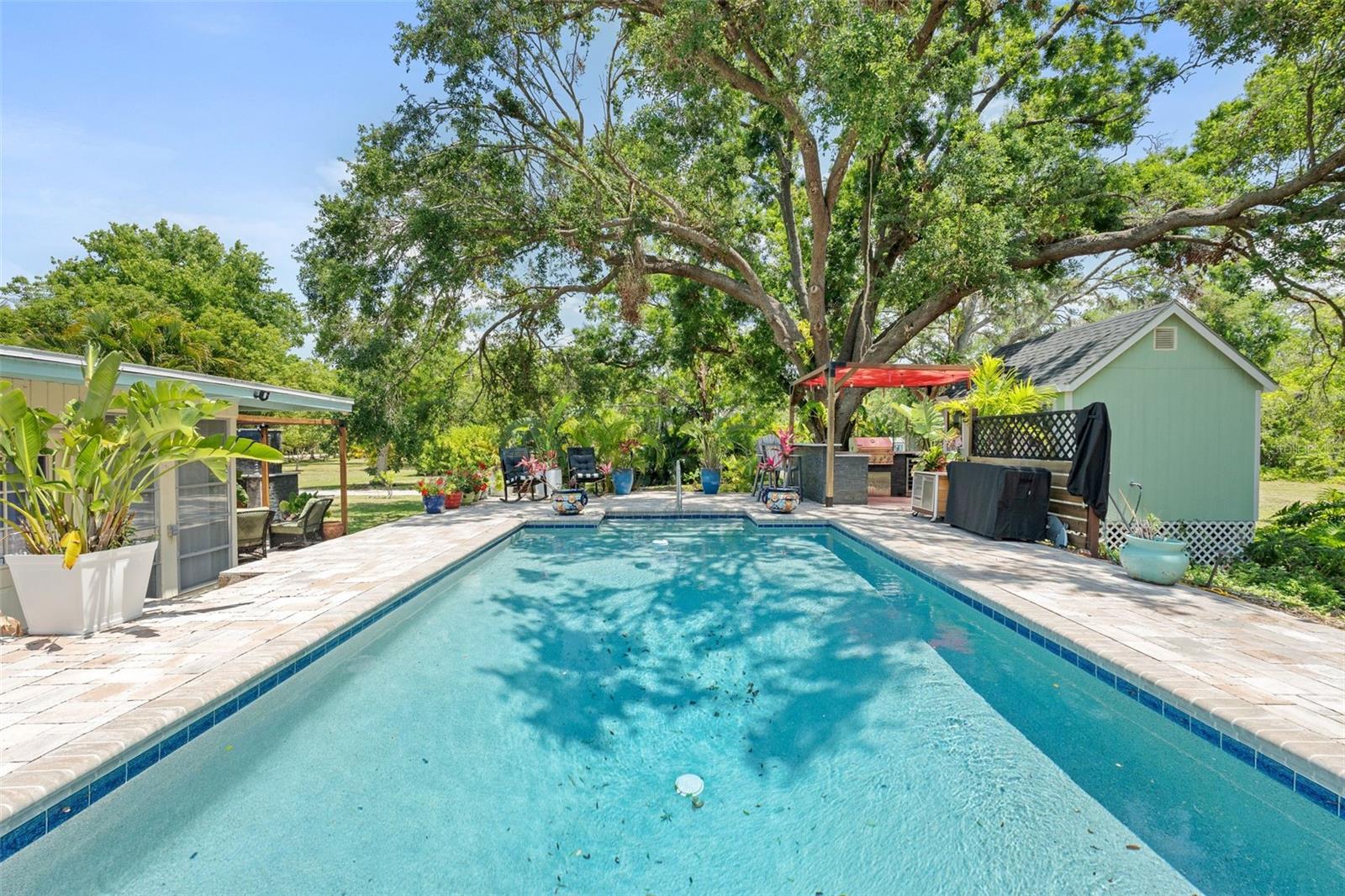 Image 9 of 55 For 2910 49th Street