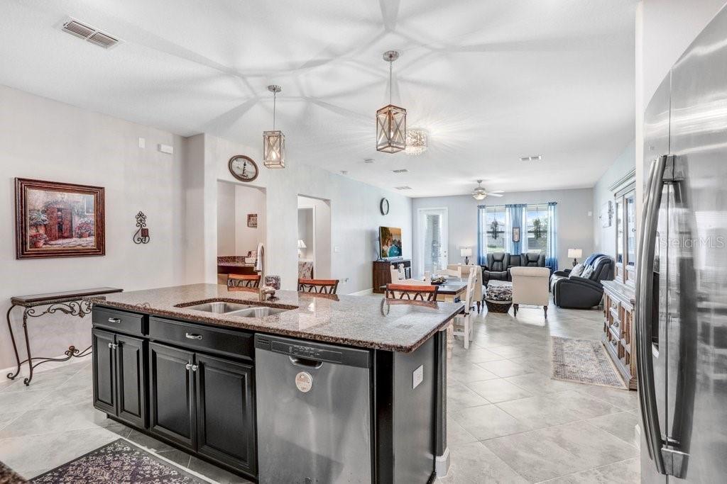 Image 8 of 56 For 9646 Ivory Drive
