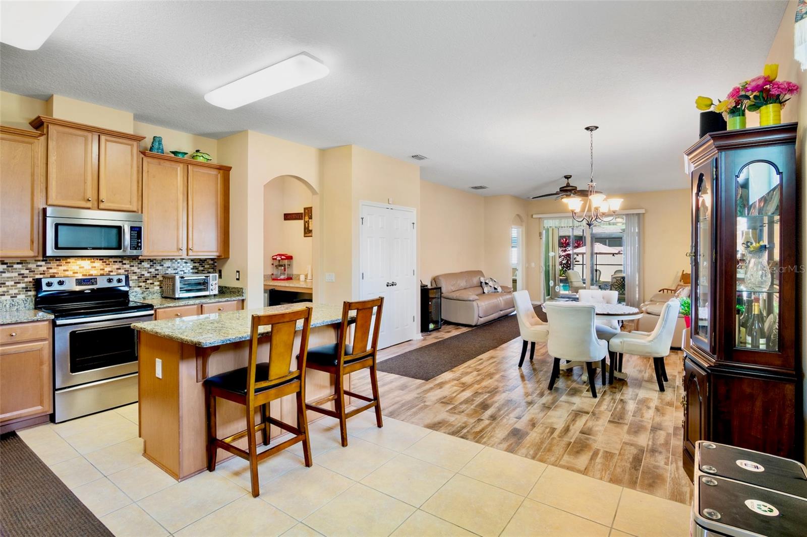 Image 11 of 34 For 9052 41st Street E