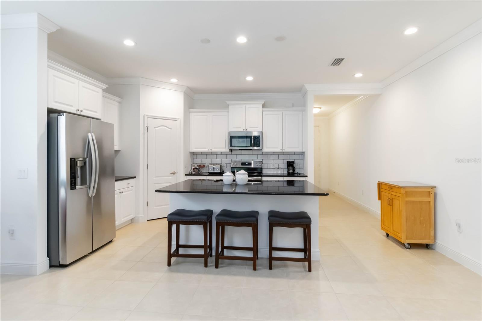 Image 12 of 42 For 7526 Ridgelake Circle