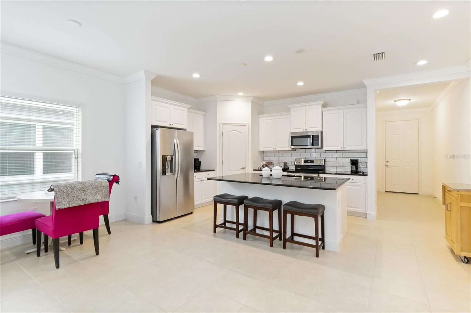 Image 15 of 42 For 7526 Ridgelake Circle