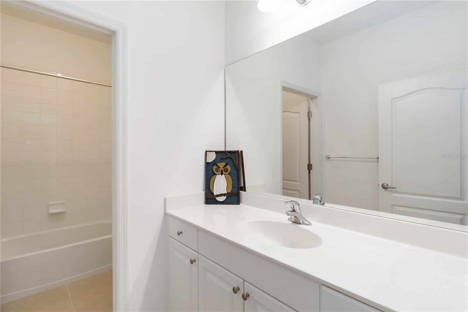 Image 33 of 42 For 7526 Ridgelake Circle