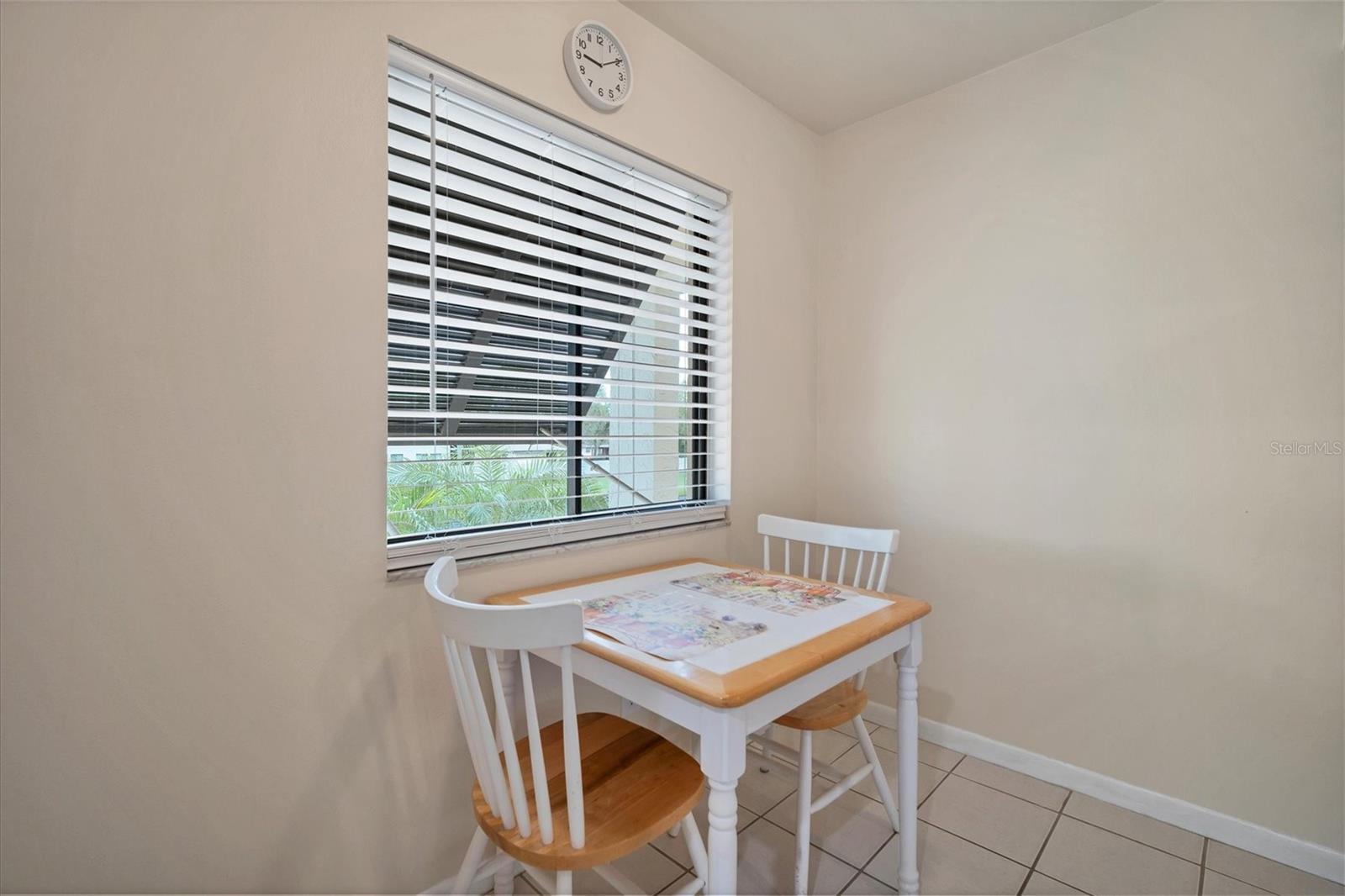 Image 15 of 32 For 4614 Longwater  82