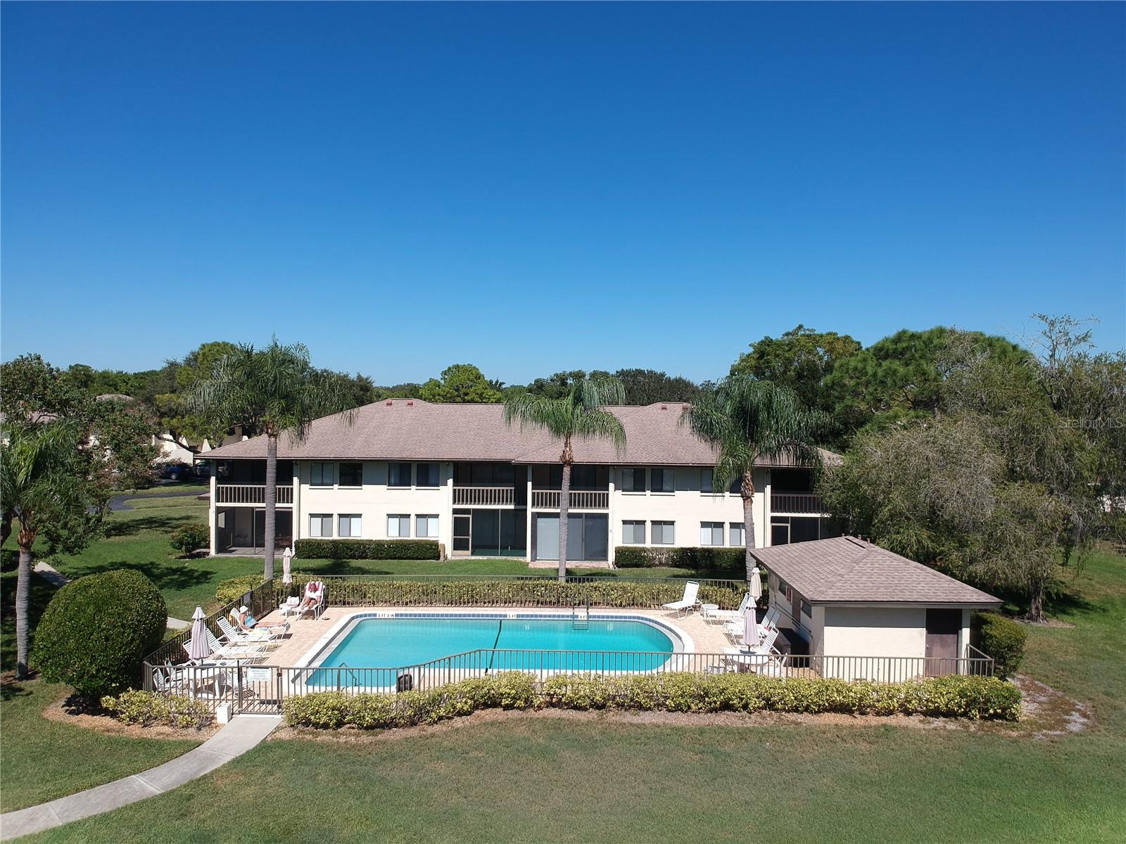 Image 30 of 32 For 4614 Longwater  82