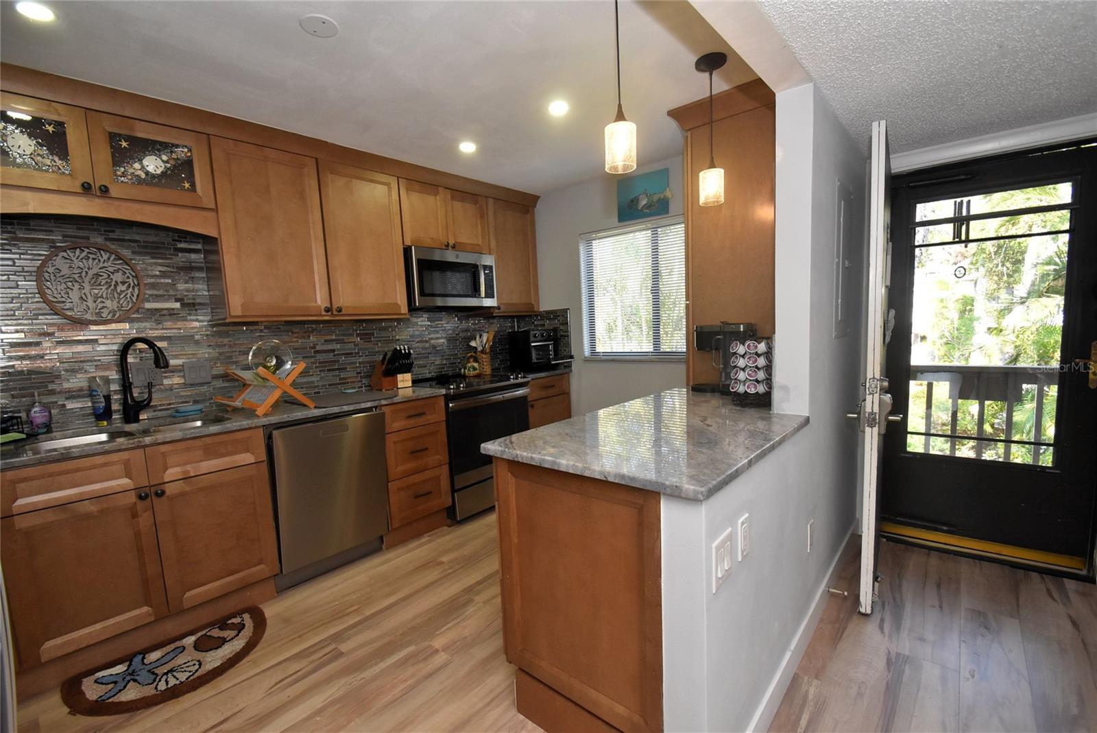 Image 2 of 31 For 1627 Boathouse Circle Ha230