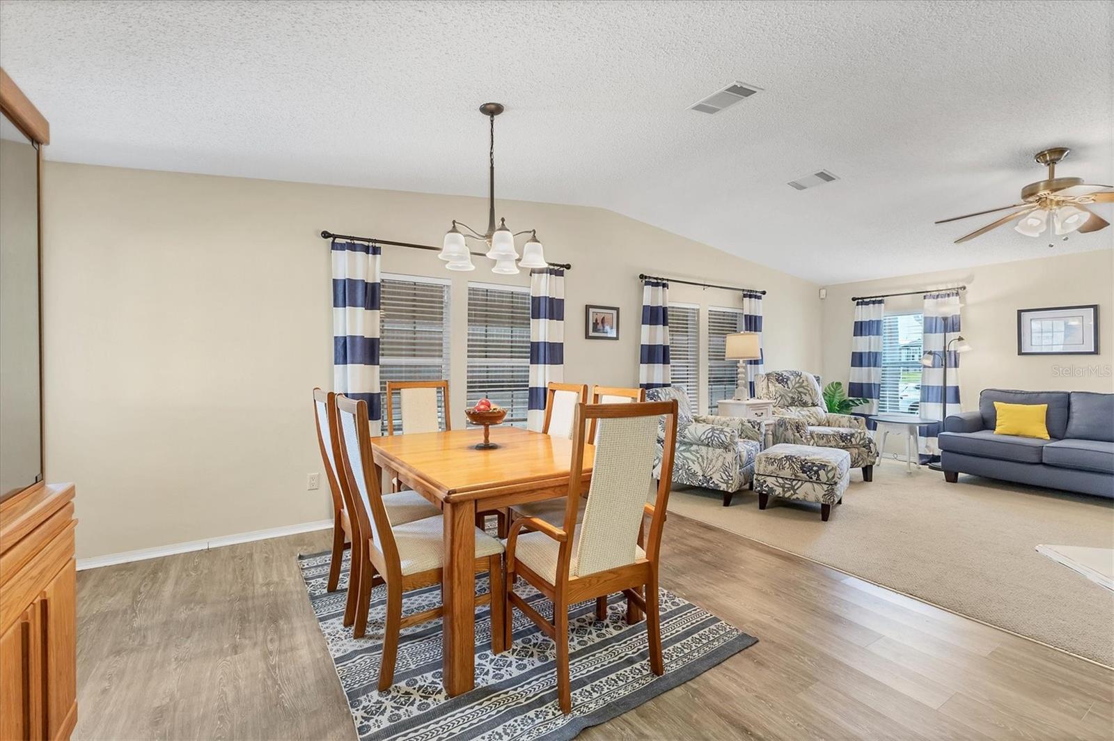 Image 14 of 47 For 1404 44th Avenue E