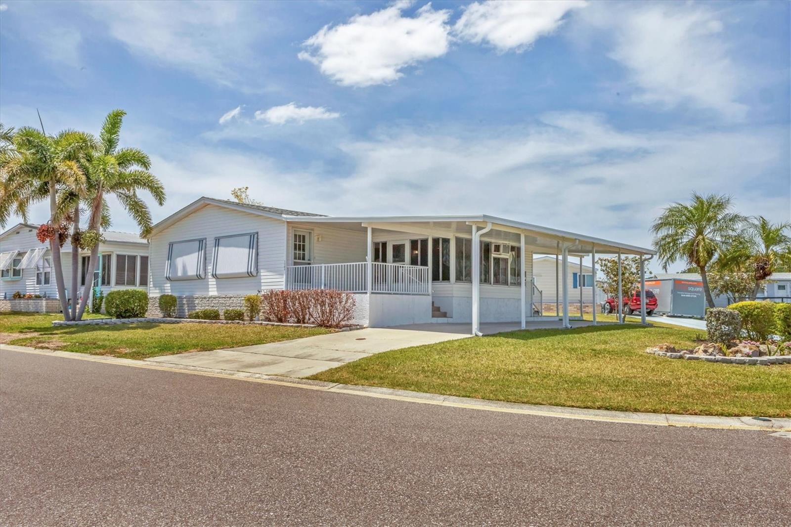 Image 2 of 47 For 1404 44th Avenue E