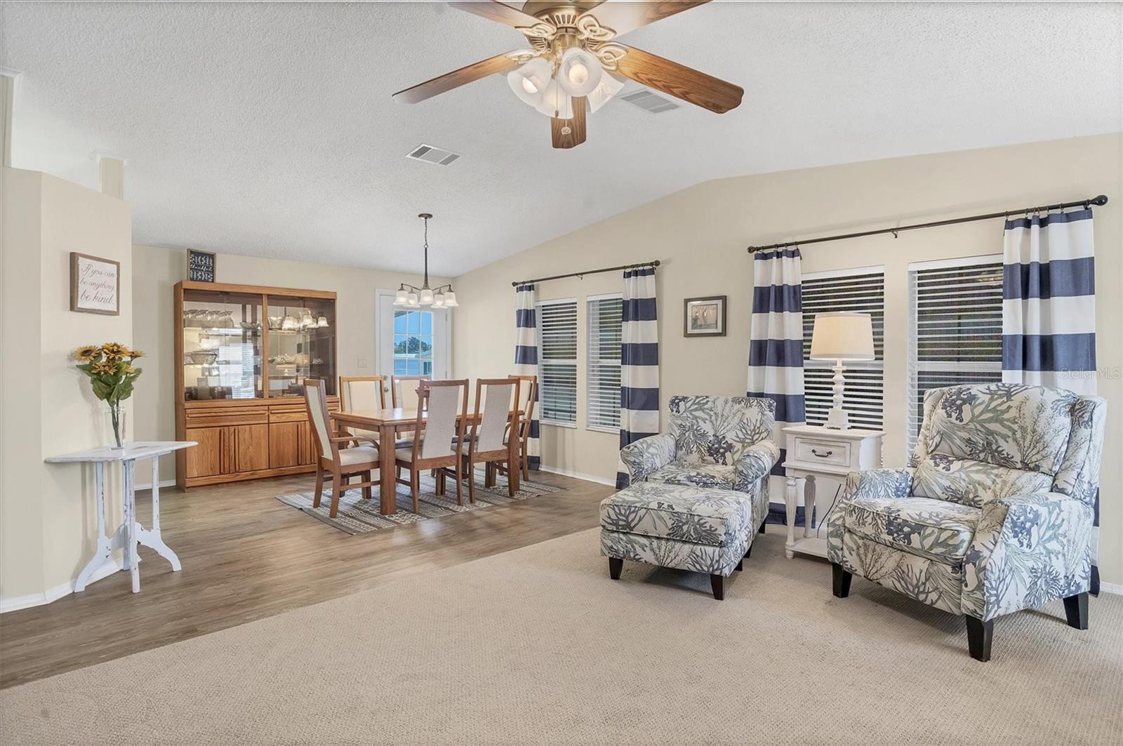 Image 7 of 47 For 1404 44th Avenue E