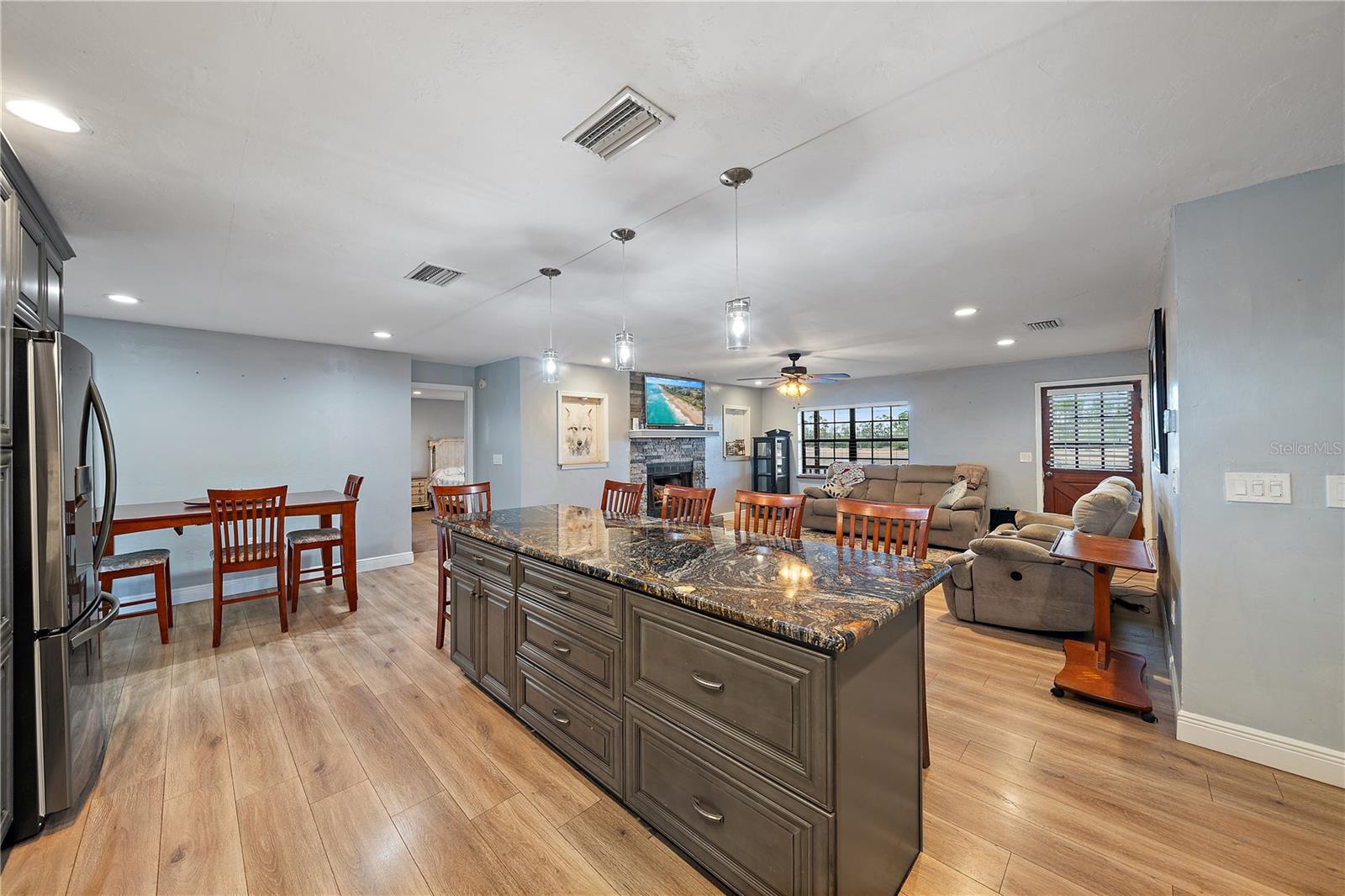 Image 8 of 31 For 6204 Juel Gill Road