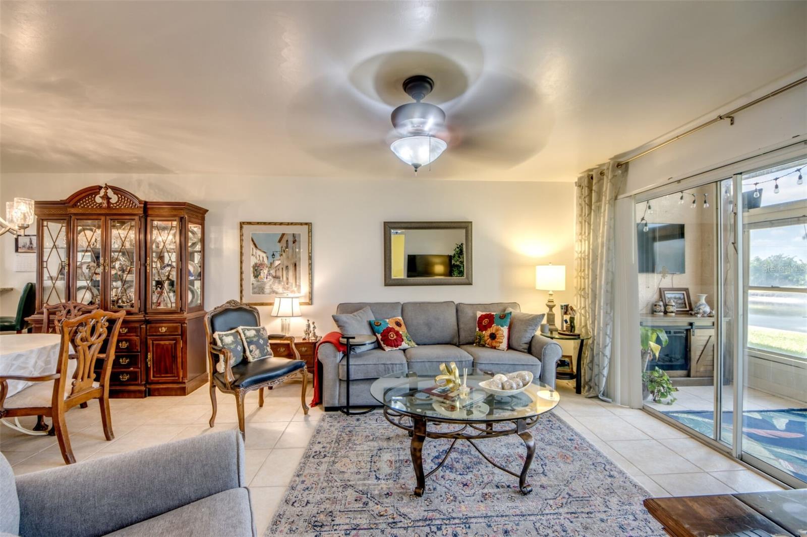 Image 4 of 18 For 15011 Arbor Lakes Drive E 102