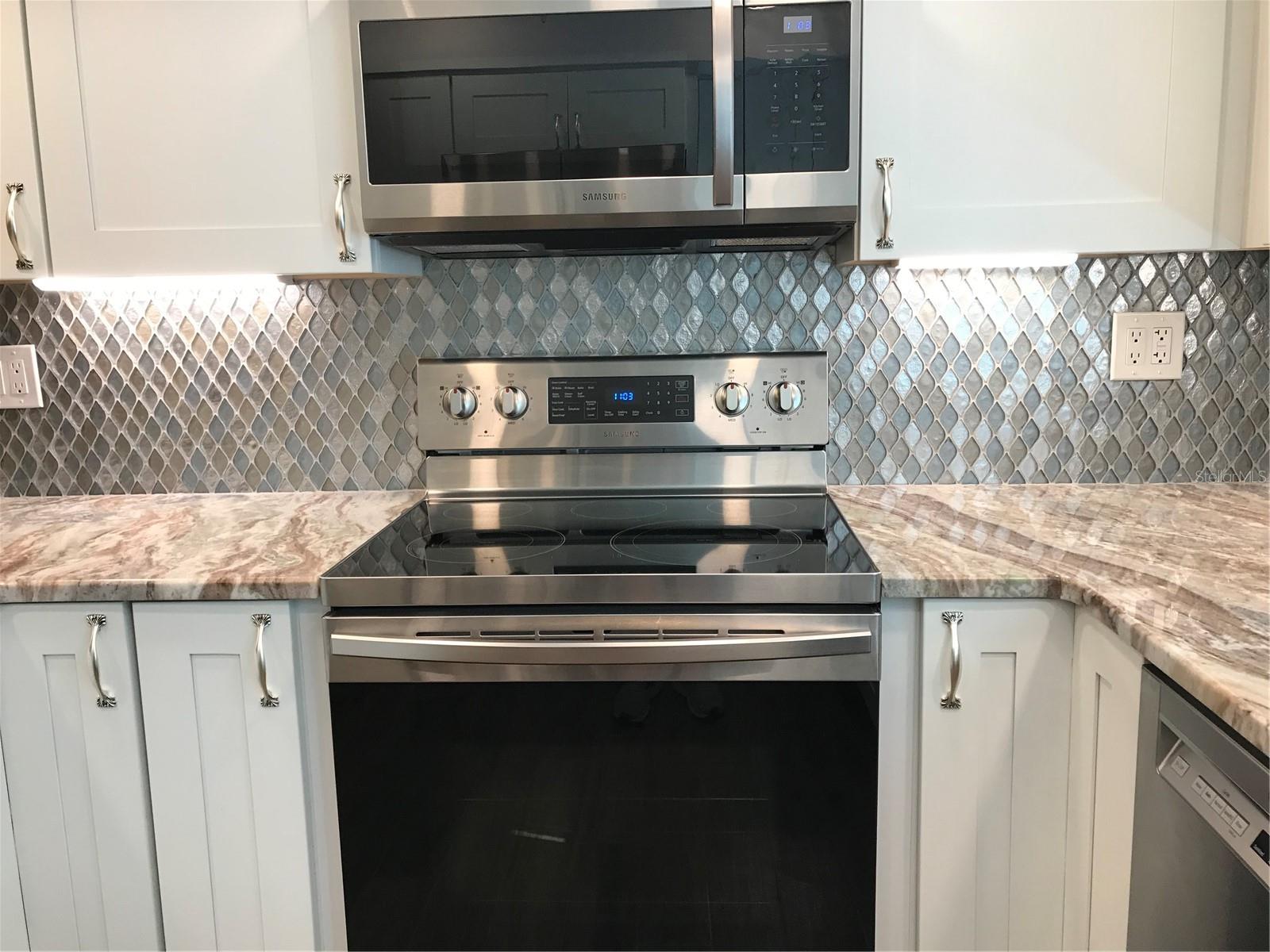 Image 13 of 48 For 1446 56th Street W 1446