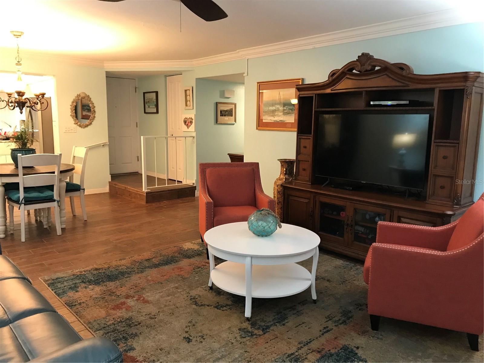Image 6 of 48 For 1446 56th Street W 1446