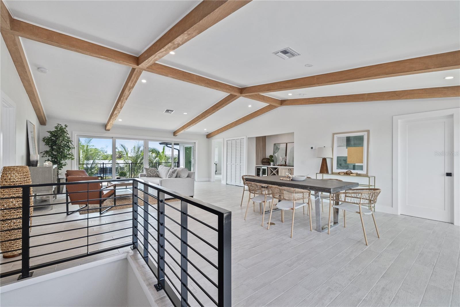 Image 2 of 30 For 405 28th Street