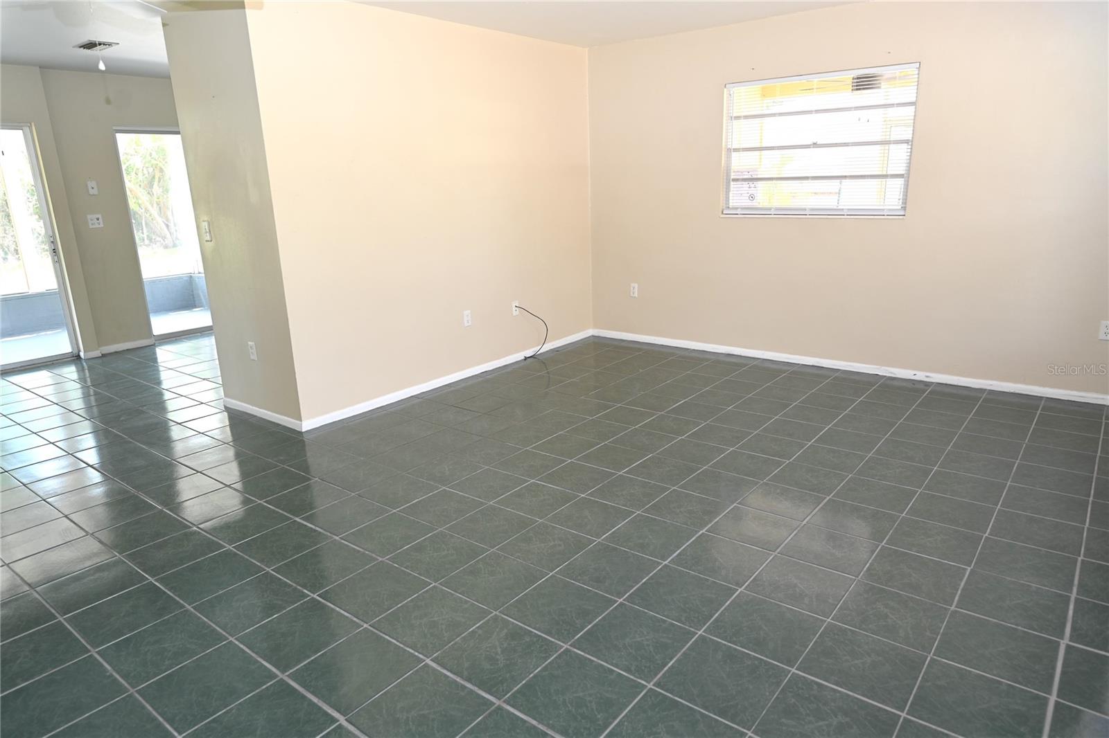 Image 7 of 23 For 1509 Oak Street