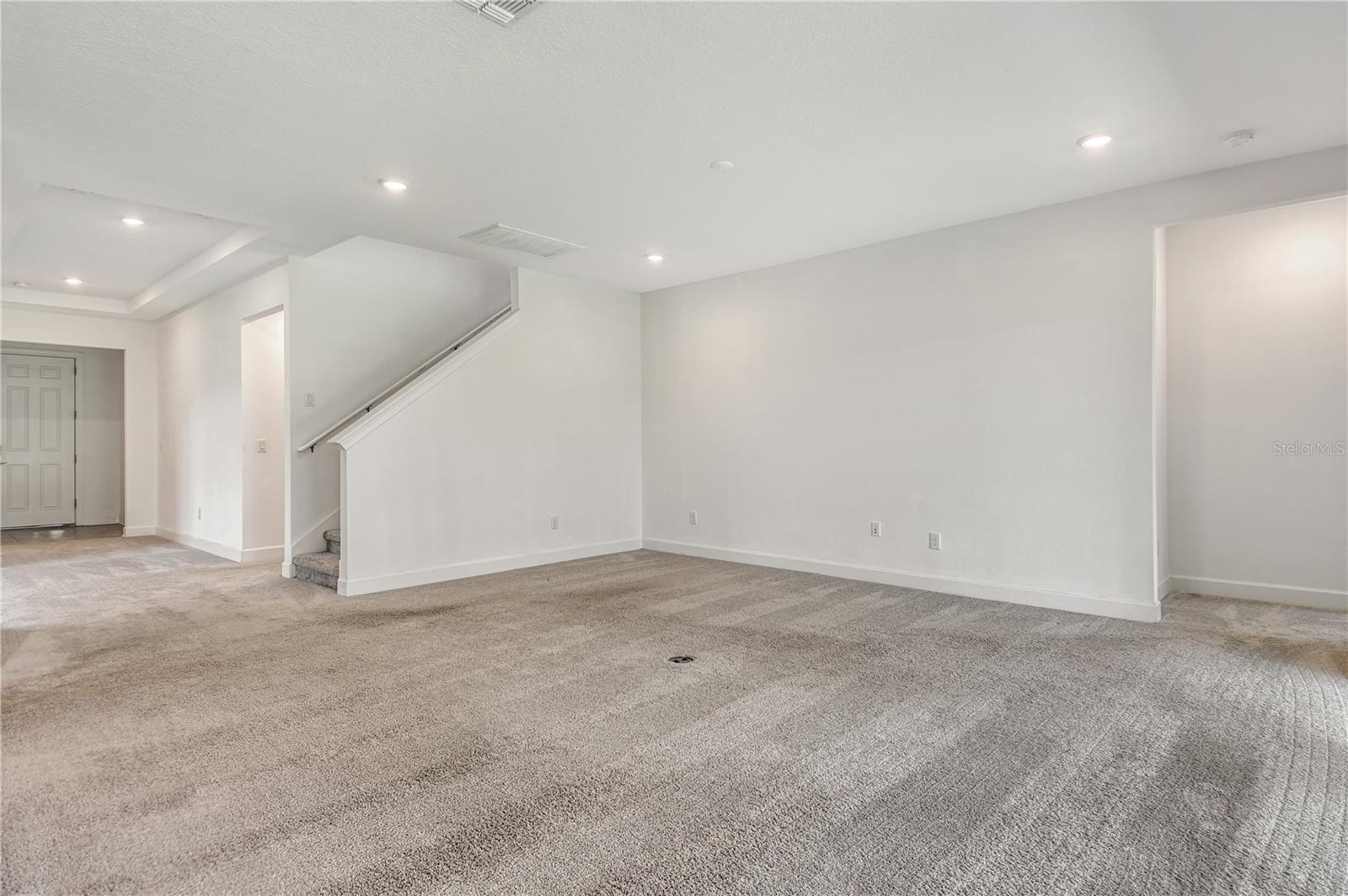 Image 16 of 56 For 6800 Dunlin Court