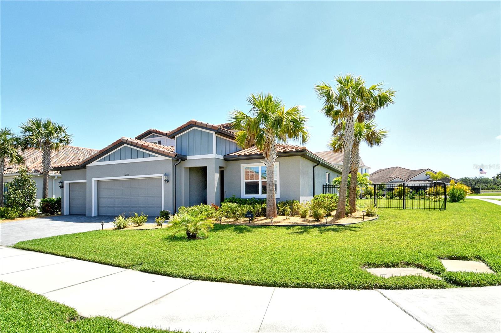 Image 3 of 56 For 6800 Dunlin Court