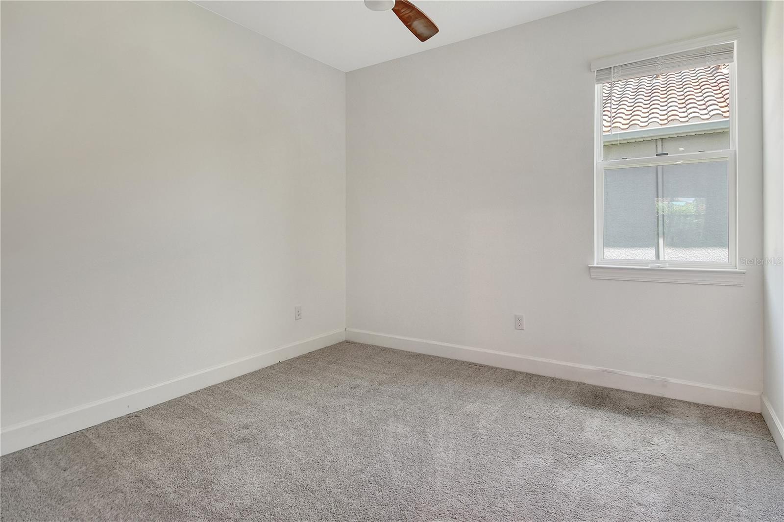 Image 33 of 56 For 6800 Dunlin Court