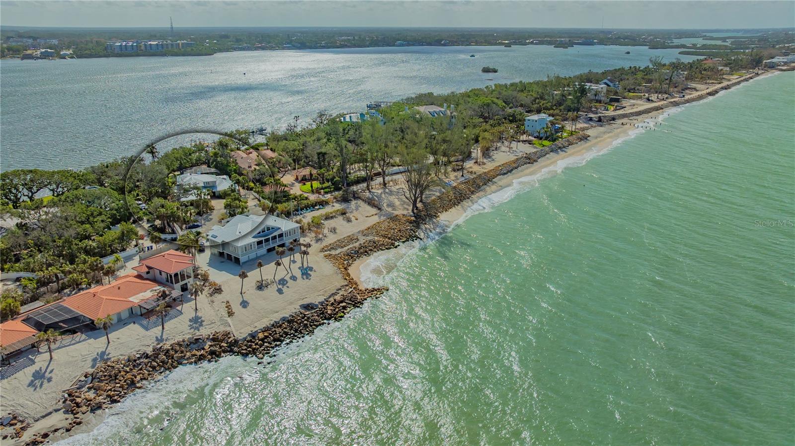 Image 59 of 71 For 1042 Casey Key Road