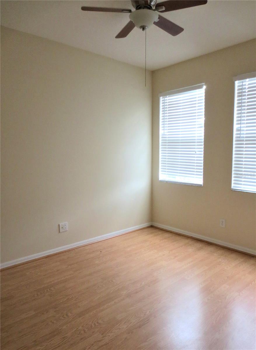 Image 14 of 22 For 4006 Crabtree Avenue