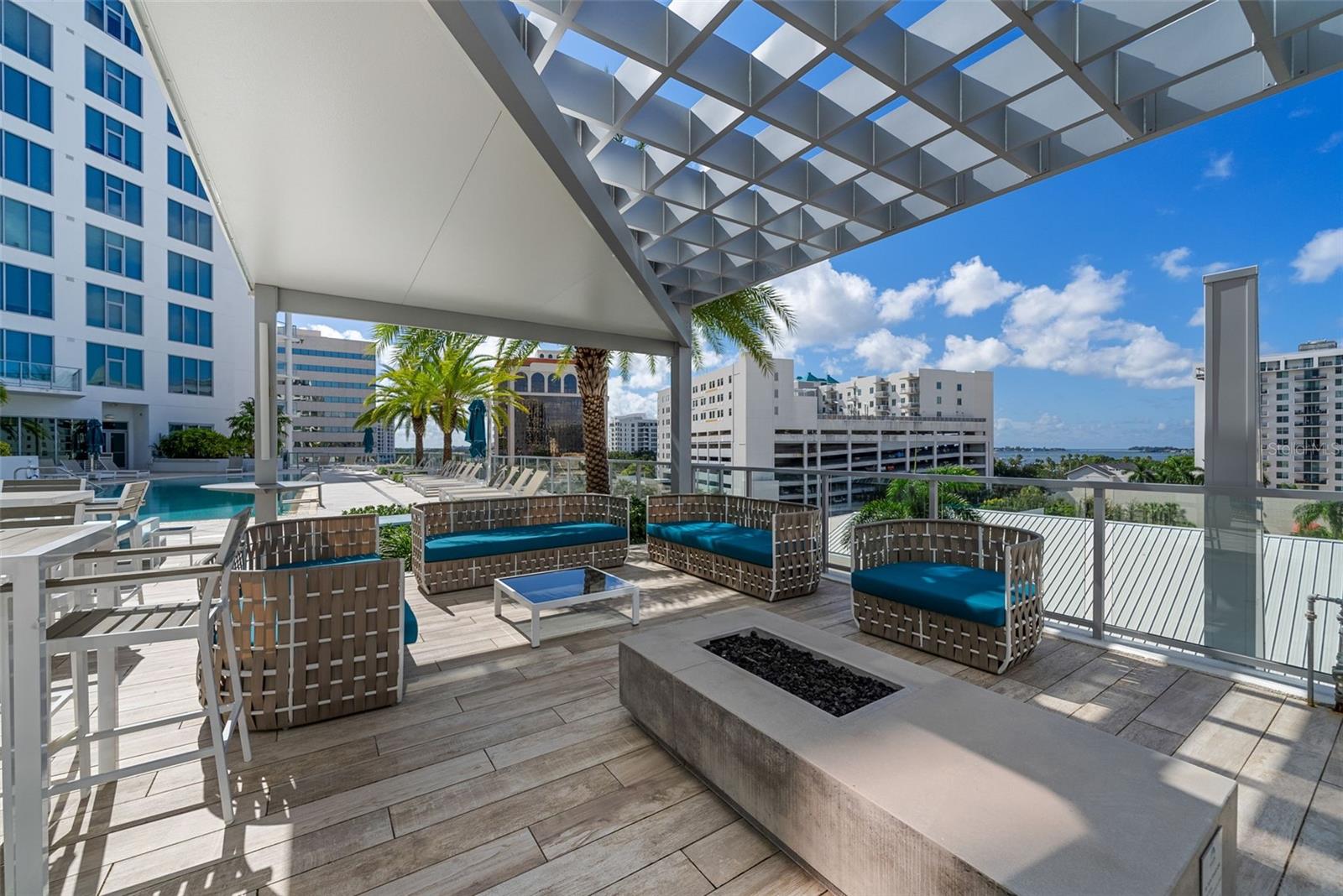 Image 73 of 89 For 111 Pineapple Avenue 716