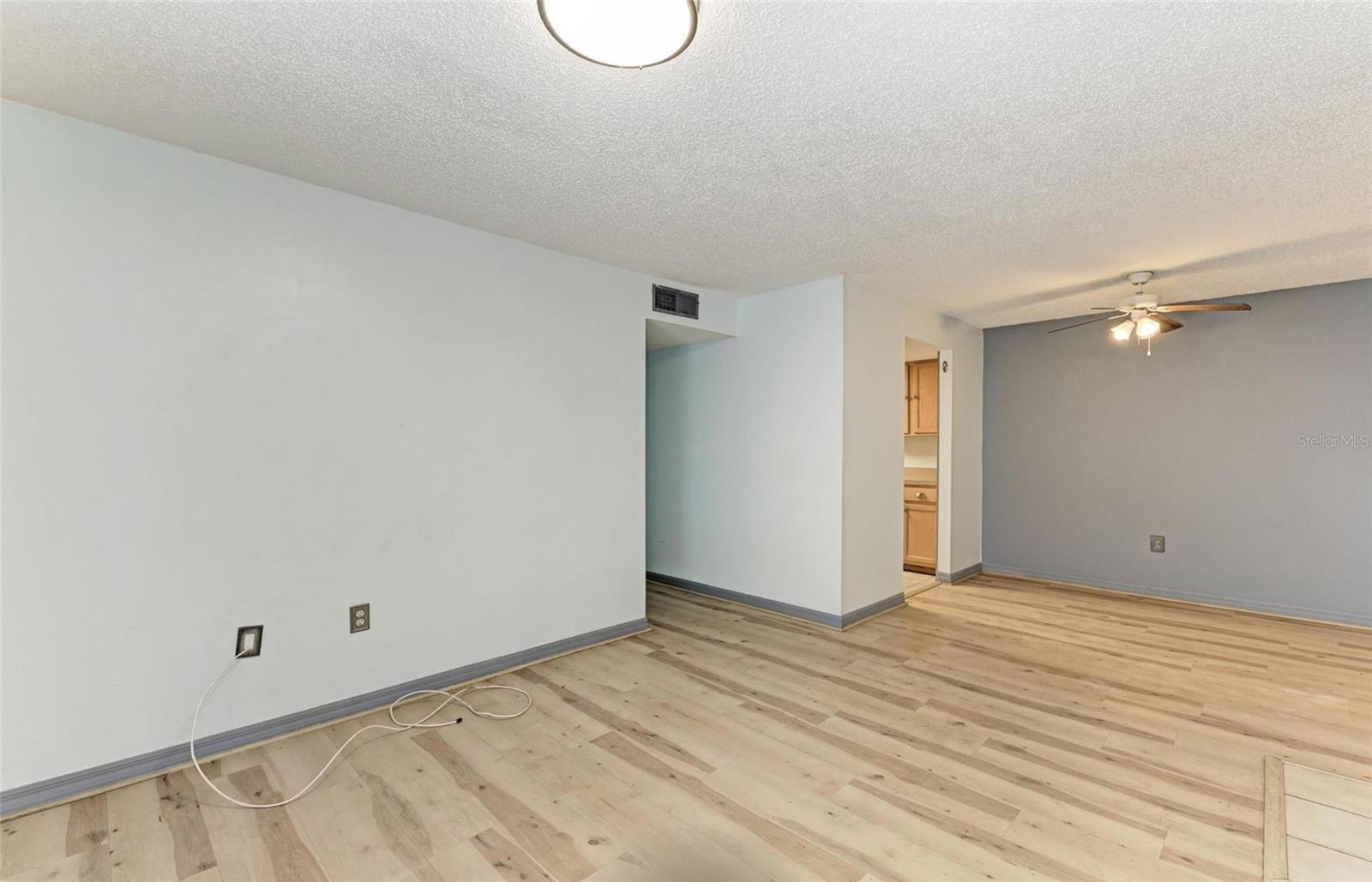 Image 11 of 30 For 5400 26th Street W C45