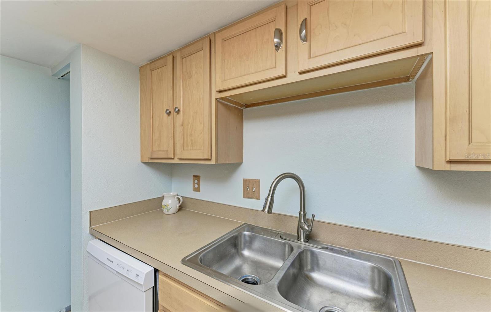Image 14 of 30 For 5400 26th Street W C45