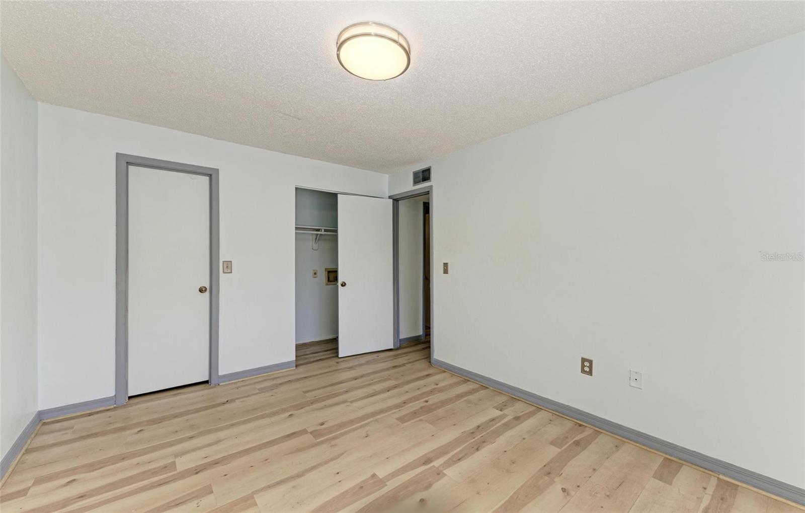 Image 19 of 30 For 5400 26th Street W C45