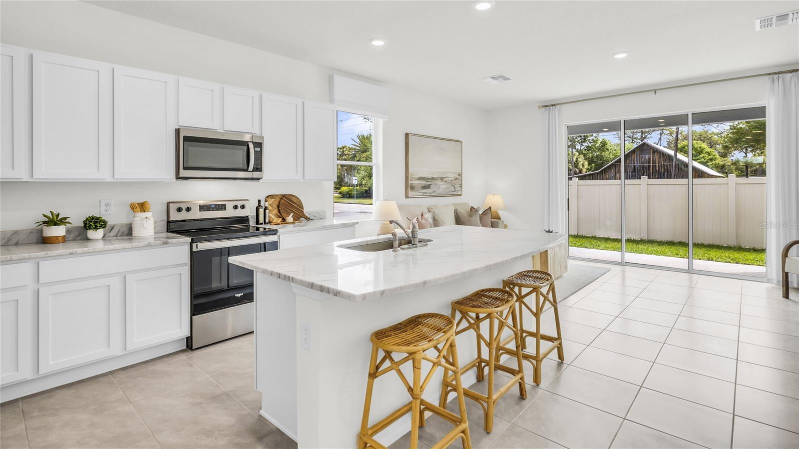 Image 10 of 21 For 4073 Gold Dust Lane