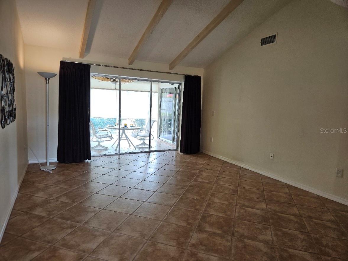Image 5 of 49 For 3843 El Poinier Court W 8720