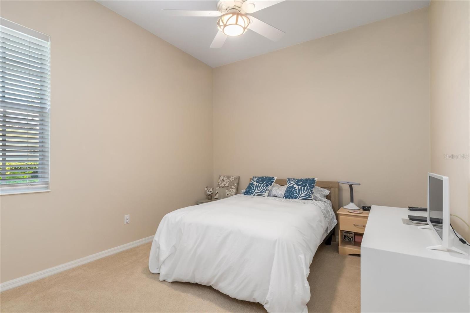 Image 21 of 34 For 8838 Bloomfield Boulevard