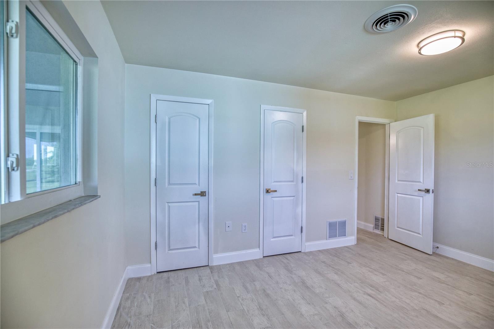 Image 30 of 35 For 66 Oakland Hills Ct