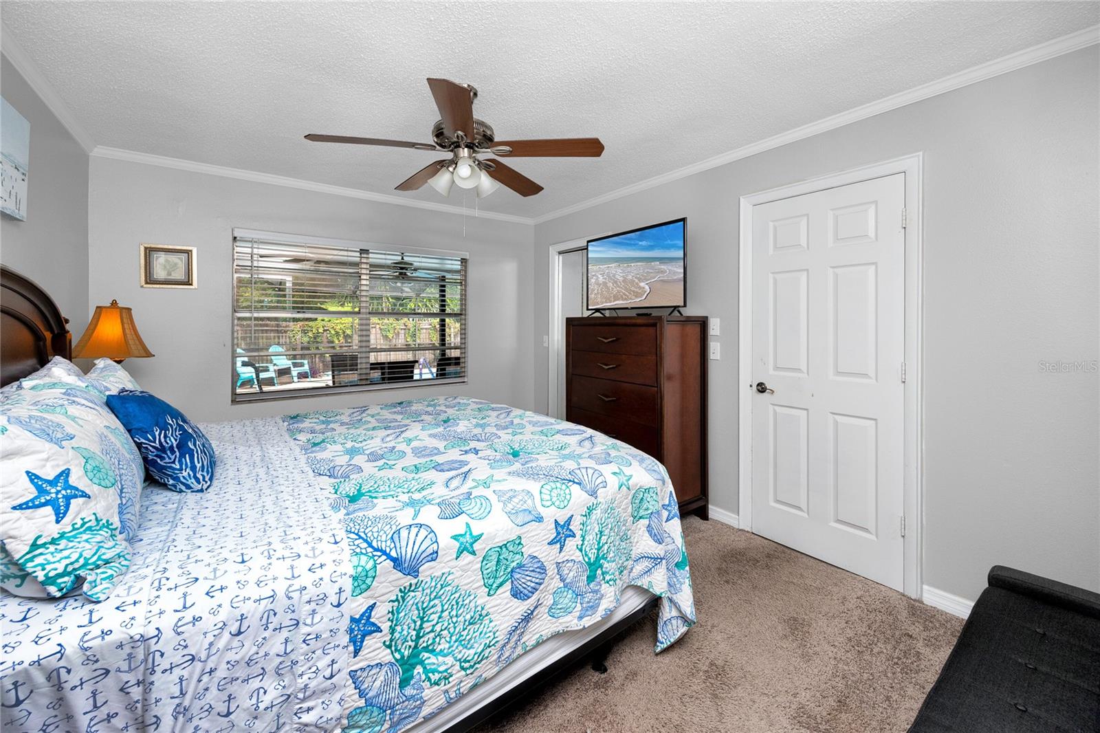 Image 16 of 34 For 2726 Knoll Street E