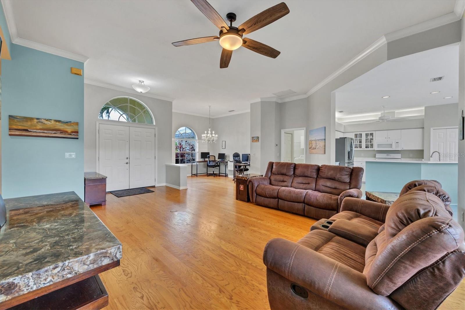 Image 12 of 50 For 5106 Far Oak Circle