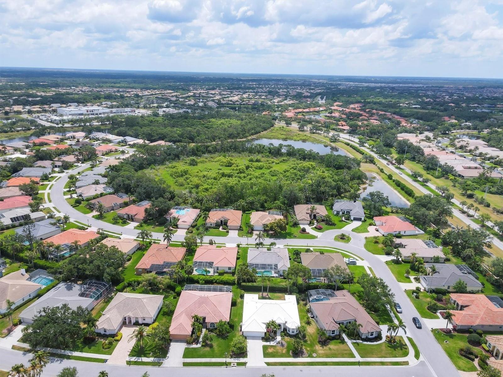 Image 4 of 50 For 5106 Far Oak Circle