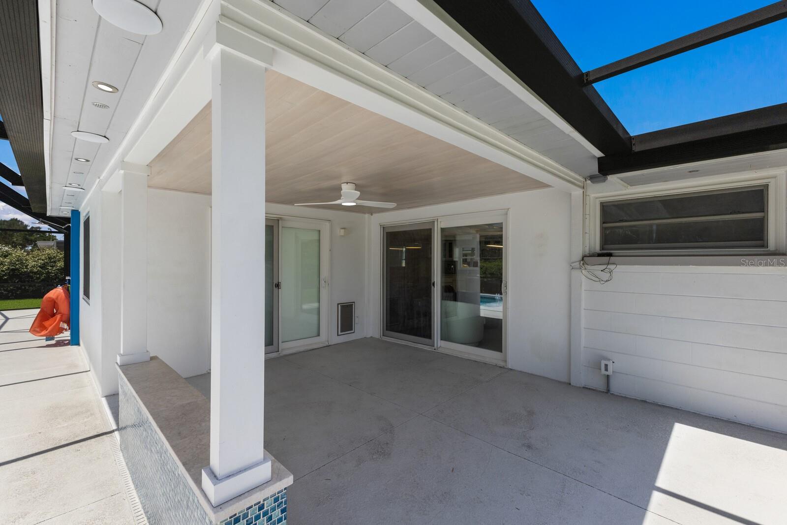 Image 31 of 40 For 2560 Sunnyside Street