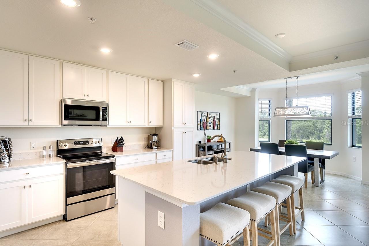 Image 11 of 67 For 17510 Gawthrop Drive 206