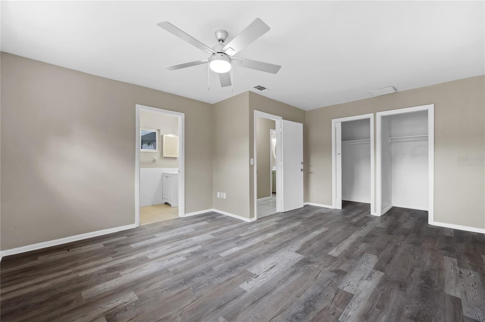 Image 19 of 38 For 1722 Linhart Avenue