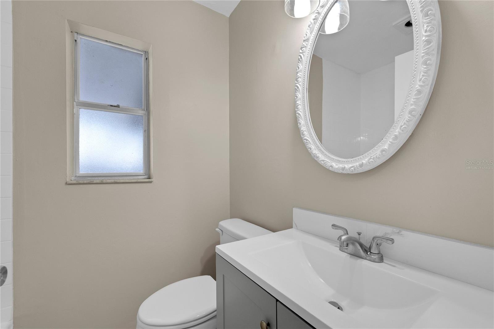 Image 20 of 38 For 1722 Linhart Avenue